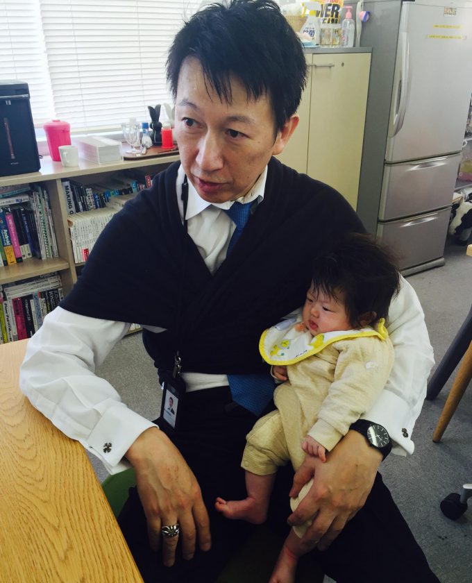 中小企業の働き方改革。余暇や子育ての充実に向けた会社環境の作り方。モバイルワーク実践など。中小企業、ベンチャー編。